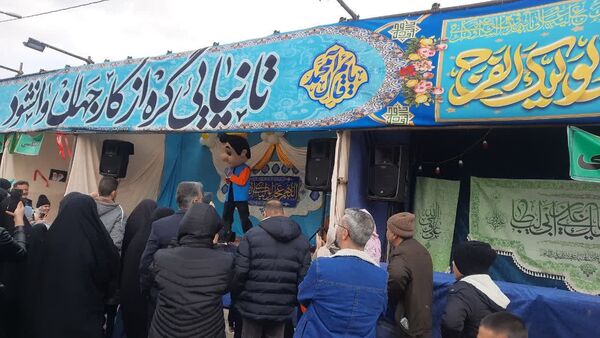 جشن نیمه‌ شعبان با حضور اقشار مختلف مردم در جمکران 