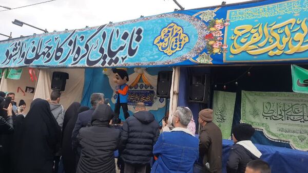 جشن نیمه‌ شعبان با حضور اقشار مختلف مردم در جمکران 