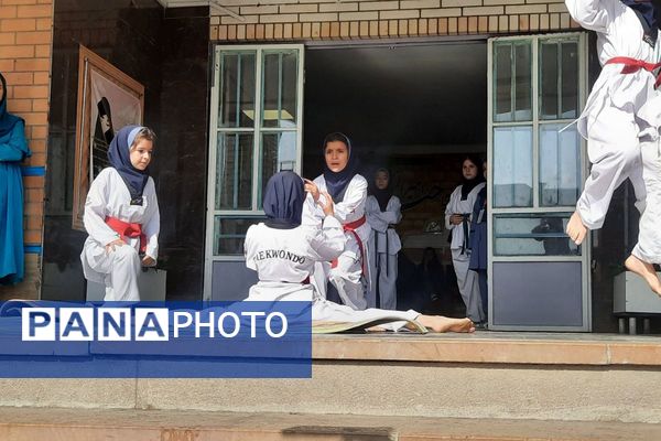 المپیاد درون مدرسه‌ای در مدارس بهارستان دو