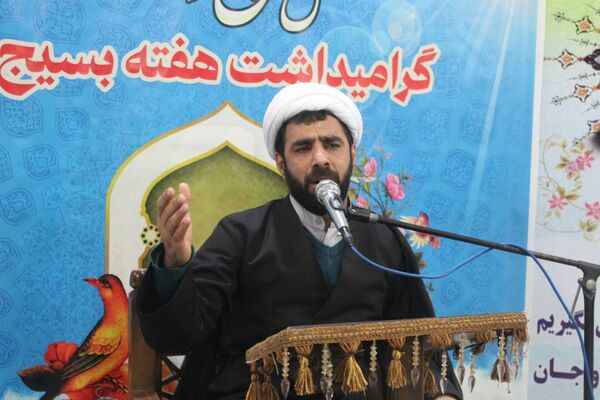 محفل انس با قرآن کریم در گلوگاه 