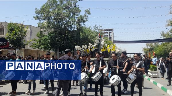 حال و هوای صحن و سرای رضوی در ایام سوگواری اباعبدالله الحسین (ع)