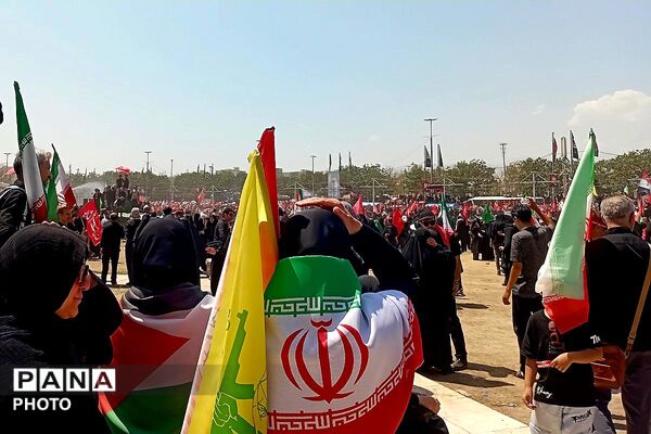 خروش نوجوانان در بدرقه رهبر شهید