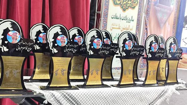 گردهمایی بزرگ پیشکسوتان جهاد و شهادت کارون با یاد یاران آسمانی؛ سردار سلیمانی و سردار تقوی‌فر