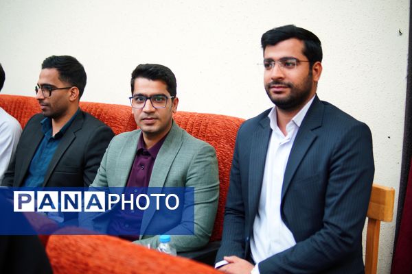 دانشجو؛ پرچم‌دار امید، آگاهی و حرکت به سوی پیشرفت