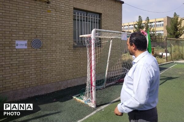 خدمات پایش سلامت و رقابت های ورزشی دوستانه کارکنان آموزش و پرورش چهاردانگه