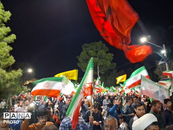 پنجاه و هفتمین شب از اجتماعات مردمی در شهرستان کاشمر 