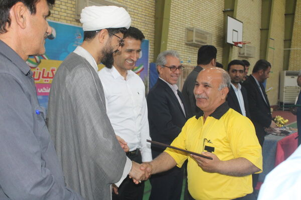 سعدآباد قهرمان مسابقات فوتسال فرهنگیان استان بوشهر 