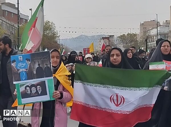 حضور پرشور مردم شهر نَسَر در راهپیمایی روز قدس و بیعت با رهبر فرزانه انقلاب