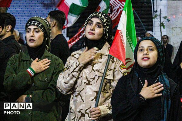 قاب‌هایی از همبستگی مردم زنجان در هفته دفاع مقدس