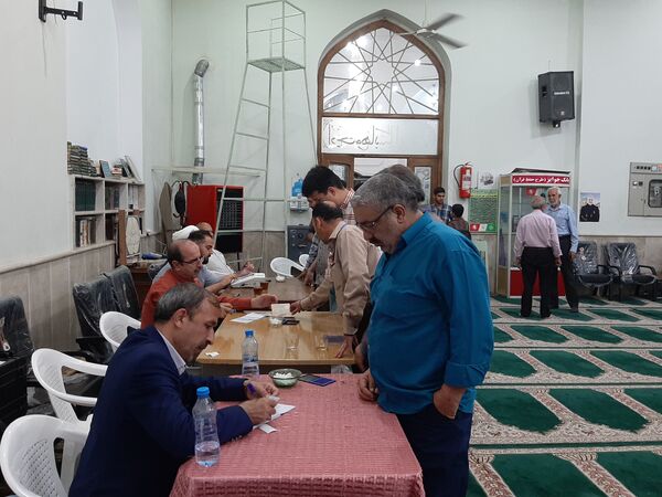 شرکت با شکوه ملت شریف ایران در چهاردهمین دوره انتخابات ریاست‌جمهوری