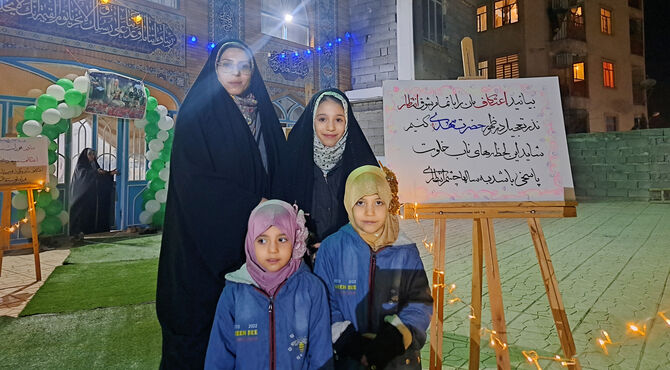 نخستین مناجات‌های مشترک؛ مادر و کودک در حریم اعتکاف