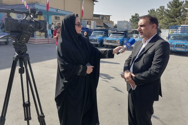 آیین افتتاح زمین‌های چمن مصنوعی آموزش و پرورش ناحیه ۳شیراز 