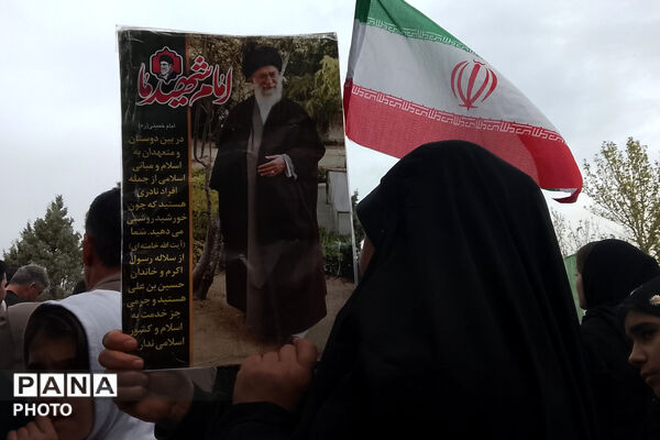 مراسم تشیع شهید جوان یوسف‌آباد