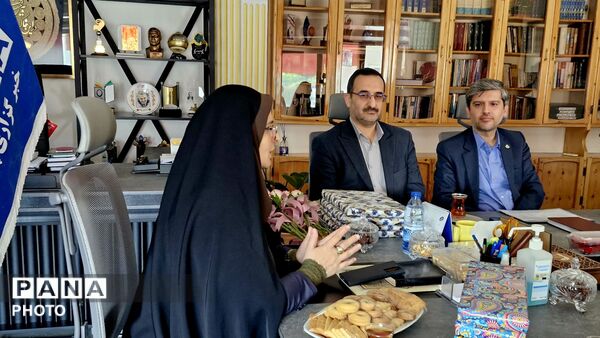 قدردانی از پیشگامان اطلاع‌رسانی؛ تجلیل اداره‌کل آموزش و پرورش از تیم خبری پانا