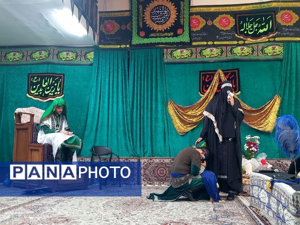 تعزیه‌خوانی تاسوعا در حسینیه موسی بن جعفر (ع)
