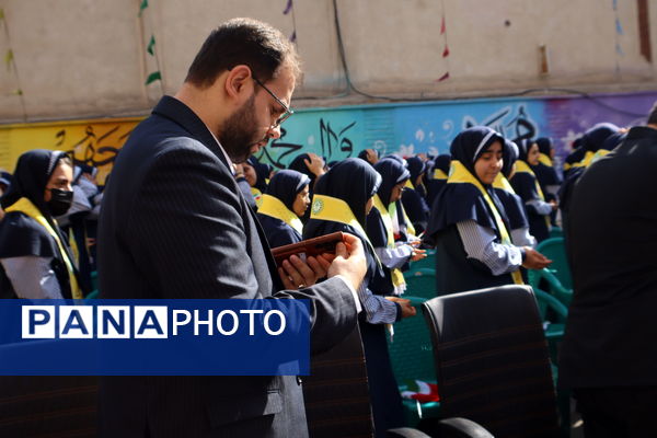 ابتکار عمل دانش‌آموزان در پویش وطن یار 