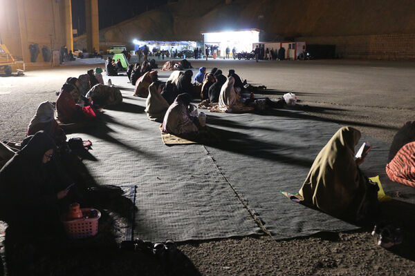 مراسم احیاء شب نوزدهم ماه رمضان در کوه خضر نبی(ع)-1