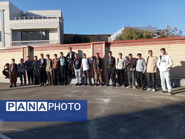 جشن پرشور آغاز سال تحصیلی در مدرسه نمونه دولتی زانست بانه