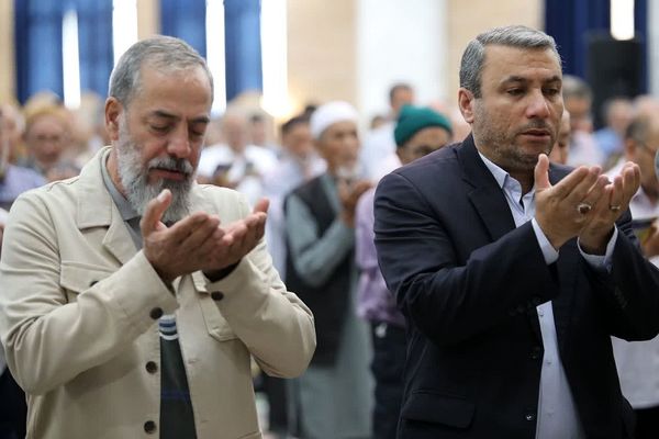 اقامه نماز عیدقربان در باقرشهر 