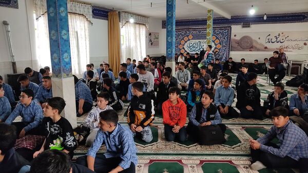 دومین روز از اردوی تمشک در شهرستان خمین 