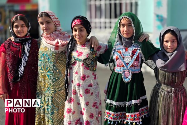 افتتاح جشنواره جابر ابن حیان در دبستان کوثر بهارستان‌دو