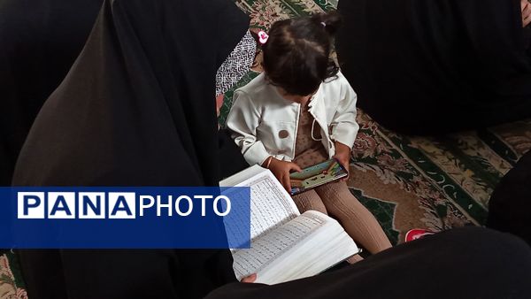 آوای دلنشین دعای عرفه در مساجد شهر بن طنین‌انداز شد