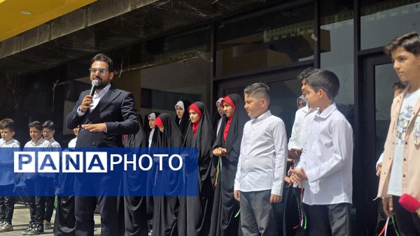 کاروان تجهیزات نوسازی، راهی مدارس اصفهان شد