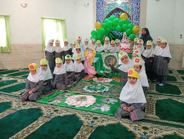 جشن قرآن در دبستان دخترانه نرجس یک 