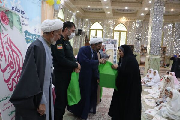 مراسم جشن تکلیف250 دانش آموز شهر صفادشت