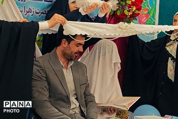 حضور 26 زوج جوان در اجتماعات شبانه و گلباران کردن مزار شهدا