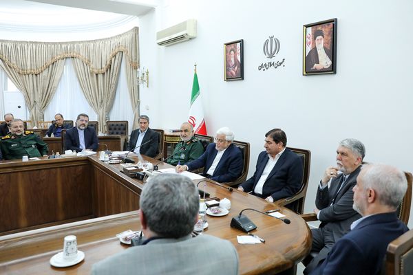 ویژگی‌های شخصیتی شهدای خدمت برای نسل نوجوان و جوان تبیین شود