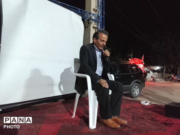 اجتماع مردم در سوگ رهبر شهید دربلوار شهدای شهر بار