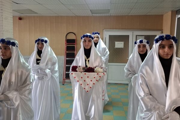برگزاری مراسم یادواره شهدای دانش‌آموز در گچساران 