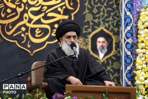 مراسم سالروز شهادت امام جعفر صادق(ع) در حرم کریمه اهل بیت(س)