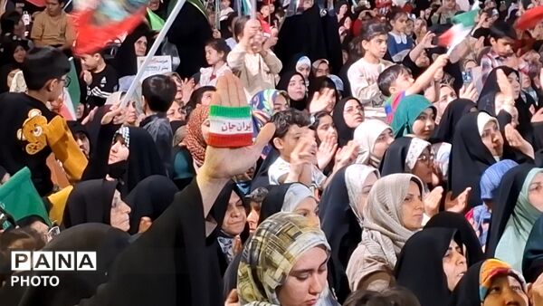 جشن هلهله فرشته‌ها در قم