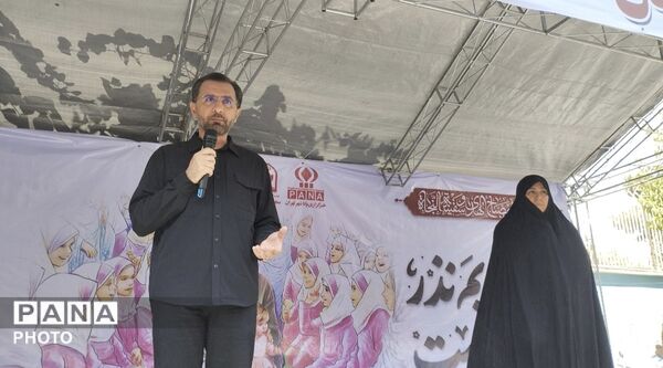  نقش‌آفرینی اعضای سازمان دانش‌آموزی در همایش بزرگ جاماندگان اربعین
