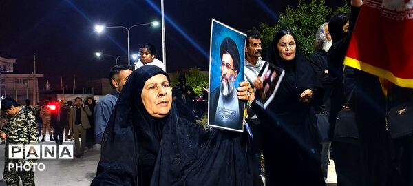 اجتماع میثاق  با امام شهید و بیعت با سومین رهبر انقلاب اسلامی در گچساران