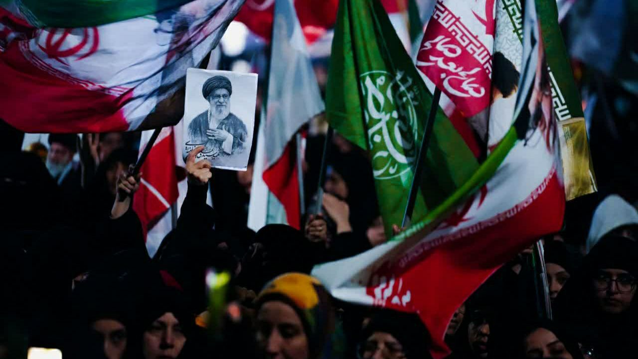 اجتماع چندهزار نفره حسینیه خیمه الانتظار در مشهد