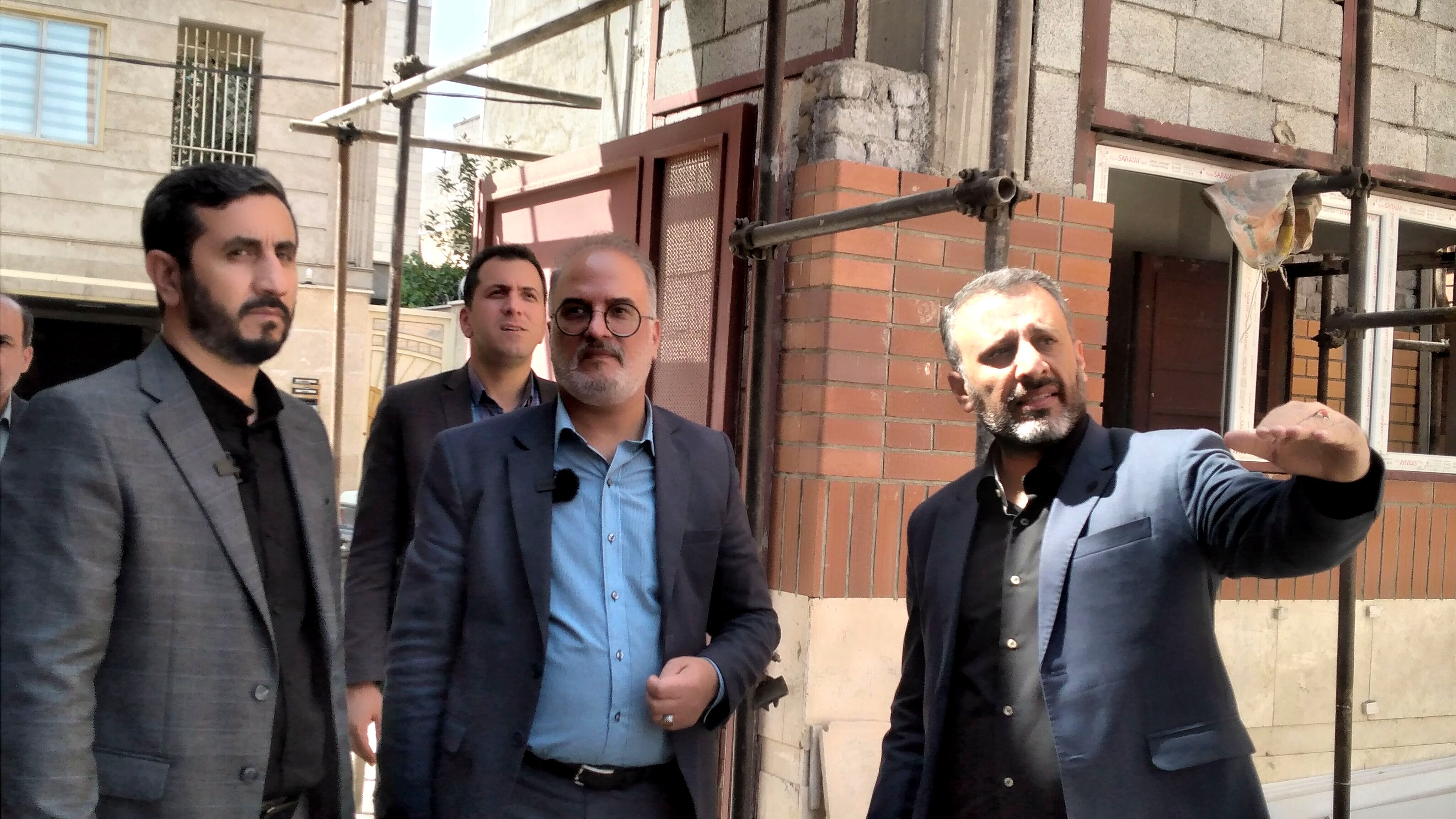 بازدید مدیرکل نوسازی توسعه و تجهیز مدارس استان تهران از پروژه‌های مدارس شهرستان اسلامشهر
