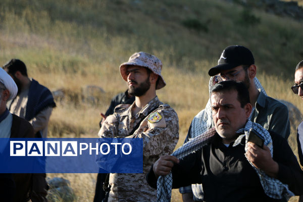 حضور زائران فرهنگی قم در یادمان «بلفَت و دوپازا»