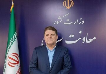 مهم‌ترین وظیفه امروز مقابله با اخلال‌های هویتی و تمدنی و برساخته‌های غیرواقعی است