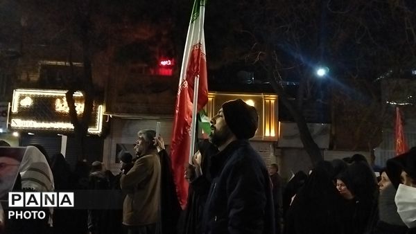 حضور نسل های مختلف در اجتماعات شبانه نیشابور
