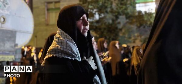 مراسم پر اقتدار انقلابی به همراه نماز استغاثه