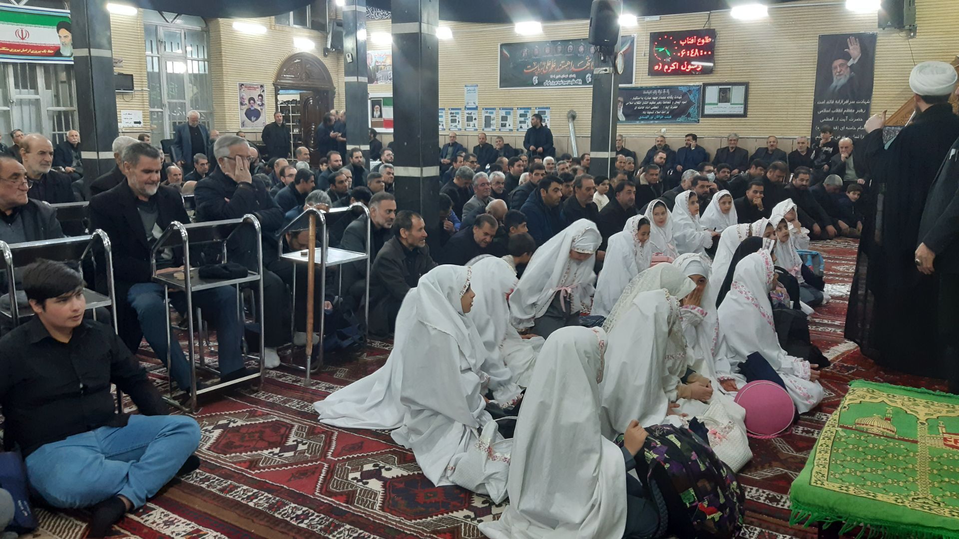 نوگلان سرابی در مراسم سوگواره رهبر شهید و شهدای دانش‌آموز