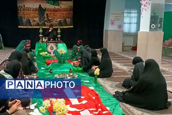 برگزاری مراسم شکوفه‌های حسینی، یادواره ای از شهدای نوجوان در شهرستان پردیس 