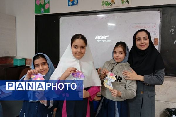 مدارس شهرستان قدس زیر چادر بانوی دو عالم در جشن ولادت حضرت زهرا(س)