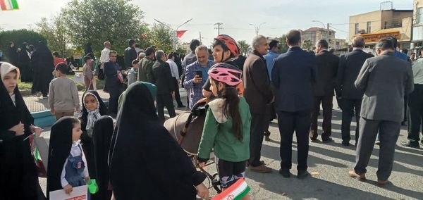 راهپیمایی پرشور مردم جیرفت