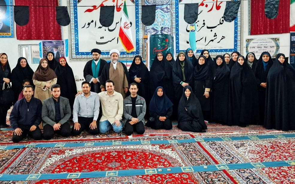 نماز جمعه گلوگاه، میعادگاه حضور معلمان و دانش‌آموزان در هفته معلم