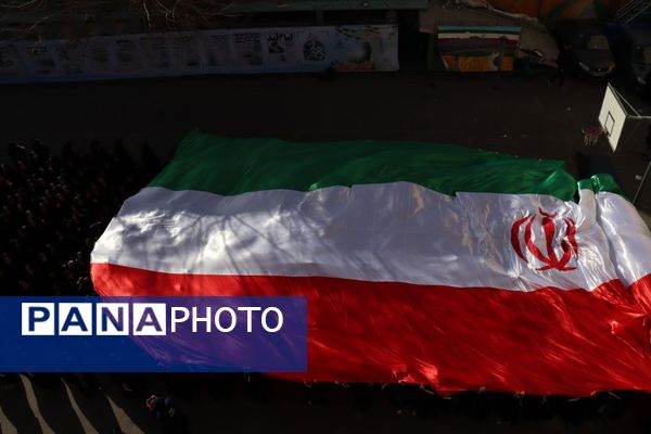 در دل این زمستان سخت و از پس سال‌ها، همچنان عطر آزادی به مشام می‌رسد