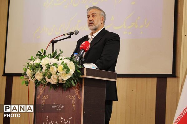 میزبانی گرم بهارستان از وزیر آموزش و پرورش